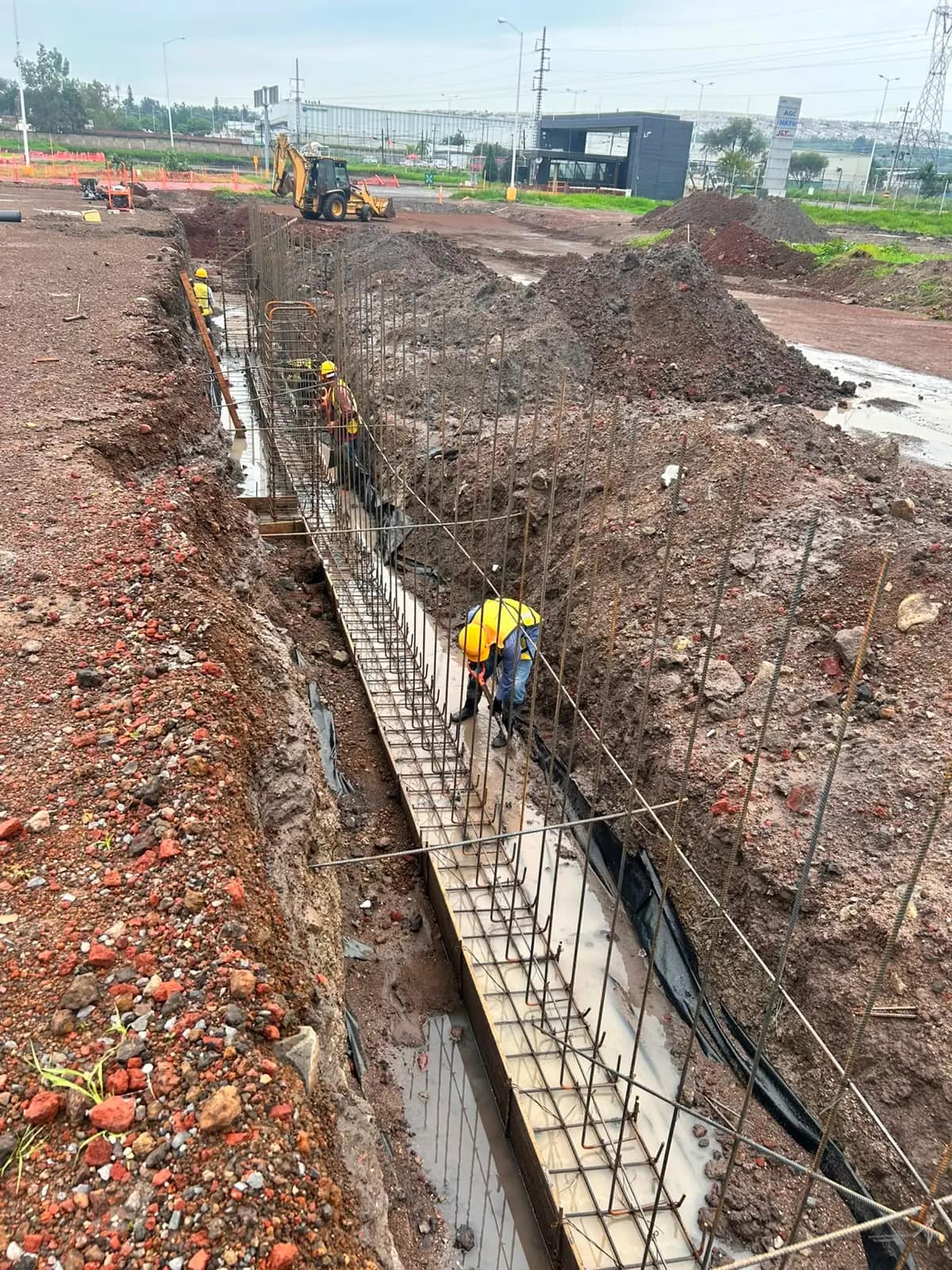 Trench excavation with a poured wall